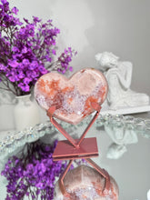 Load image into Gallery viewer, Druzy Pink amethyst heart with amethyst healing crystals 2846
