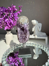 Load image into Gallery viewer, Amethyst geode 1922 Healing crystals
