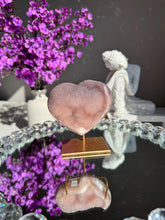 Load image into Gallery viewer, Druzy Pink amethyst heart 3025
