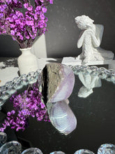 Load image into Gallery viewer, Pink sugar amethyst geode 3002
