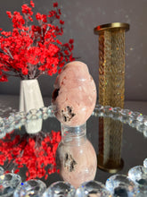 Load image into Gallery viewer, Druzy Pink amethyst egg 3025 geode egg
