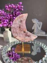 Load image into Gallery viewer, Druzy Pink amethyst moon with amethyst healing crystals 3070
