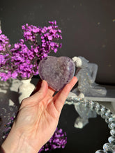 Load image into Gallery viewer, Druzy amethyst heart healing crystals 3066
