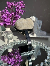 Load image into Gallery viewer, Druzy amethyst heart healing crystals 3063
