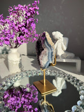 Load image into Gallery viewer, Amethyst geode with agate banding healing crystals 3054
