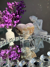 Load image into Gallery viewer, Druzy amethyst heart healing crystals 3065
