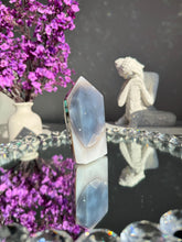Load image into Gallery viewer, Amethyst tower with blue agate banding 3094
