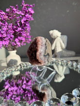 Load image into Gallery viewer, Pink rainbow amethyst geode 3092
