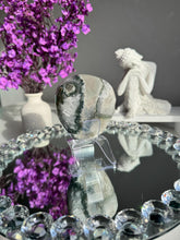 Load image into Gallery viewer, Amethyst geode with jasper 3102
