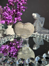 Load image into Gallery viewer, Sugar Druzy amethyst heart healing crystals 3064
