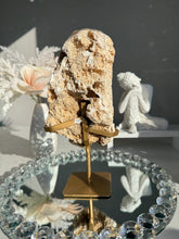 Load image into Gallery viewer, Yellow druzy agate geode 3090

