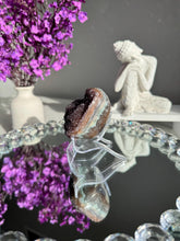 Load image into Gallery viewer, Amethyst cluster with brown agate 3099
