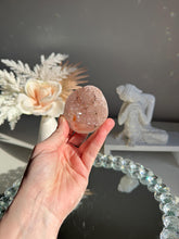 Load image into Gallery viewer, Pink Rainbow amethyst 3098

