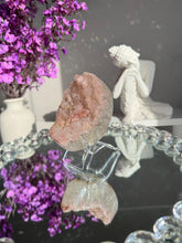Load image into Gallery viewer, Pink rainbow amethyst geode healing crystals 3109
