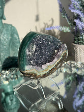 Load image into Gallery viewer, Druzy amethyst geode with jasper healing crystals 3110
