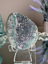 Load image into Gallery viewer, amethyst geode with green banding healing crystals 3108
