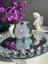 Load image into Gallery viewer, Druzy amethyst geode 3120
