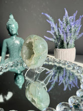 Load image into Gallery viewer, Green Rainbow amethyst geode 3119
