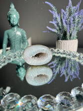 Load image into Gallery viewer, Green Rainbow amethyst geode 3118
