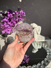 Load image into Gallery viewer, amethyst geode healing crystals 3110
