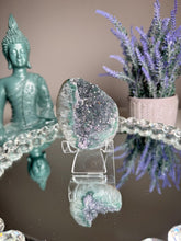 Load image into Gallery viewer, amethyst geode with green banding healing crystals 3108
