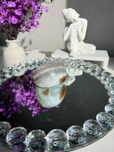 Load image into Gallery viewer, Sugar amethyst geode 3130
