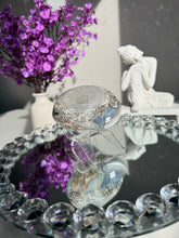 Load image into Gallery viewer, Sugar amethyst geode 3131
