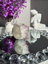 Load image into Gallery viewer, Fine sugar amethyst geode 3133
