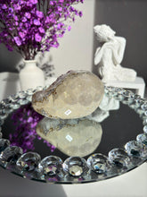 Load image into Gallery viewer, Fine sugar amethyst geode 3133
