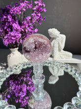Load image into Gallery viewer, Druzy amethyst sphere 3150
