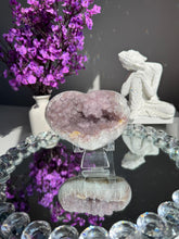 Load image into Gallery viewer, Druzy Amethyst heart 3151
