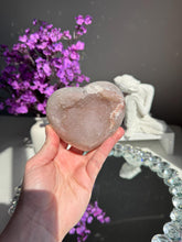 Load image into Gallery viewer, Pink druzy Amethyst heart 3153
