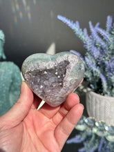 Load image into Gallery viewer, Druzy Amethyst heart 3156
