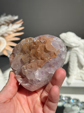 Load image into Gallery viewer, Rare Orange sugar Amethyst heart 3153
