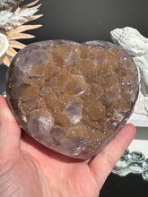 Load image into Gallery viewer, Rare Orange sugar Amethyst heart 3151
