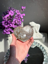 Load image into Gallery viewer, Druzy Amethyst heart 3155
