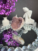 Load image into Gallery viewer, Druzy Amethyst heart 3153
