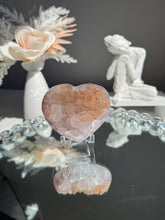 Load image into Gallery viewer, Rare Orange sugar Amethyst heart 3153

