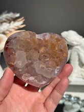 Load image into Gallery viewer, Rare Orange sugar Amethyst heart 3153
