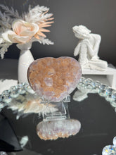 Load image into Gallery viewer, Rare Orange sugar Amethyst heart 3153
