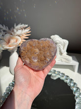 Load image into Gallery viewer, Rare Orange sugar Amethyst heart 3151
