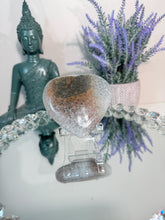 Load image into Gallery viewer, Sugar Rainbow amethyst heart 3169
