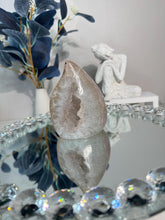 Load image into Gallery viewer, Druzy Sugar Quartz Flame Agate and Quartz Freeform Crystal Amethyst Geode Flame Healing Energy Crystal for Home Decor  3178
