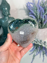 Load image into Gallery viewer, Sugar Rainbow amethyst heart 3169
