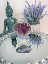 Load image into Gallery viewer, Druzy amethyst heart  with agate 3170

