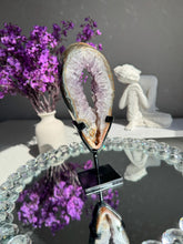 Load image into Gallery viewer, Druzy Amethyst portal healing crystals 3203
