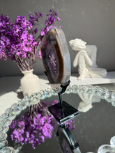 Load image into Gallery viewer, Druzy Amethyst portal with agate healing crystals 3203
