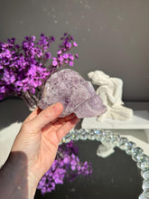 Load image into Gallery viewer, Lilac Pink amethyst skull with amethyst 3197
