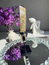 Load image into Gallery viewer, Druzy Amethyst portal with pink banding healing crystals 3202
