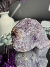 Load image into Gallery viewer, Lilac Pink amethyst skull with amethyst 3197
